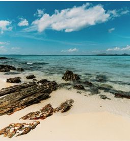 Thale Waek (Separated Sea)