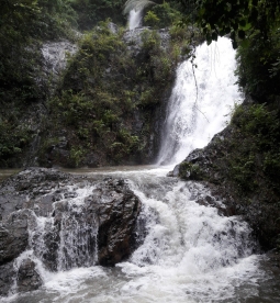 น้ำตกห้วยโต้ (Huai To Waterfall)